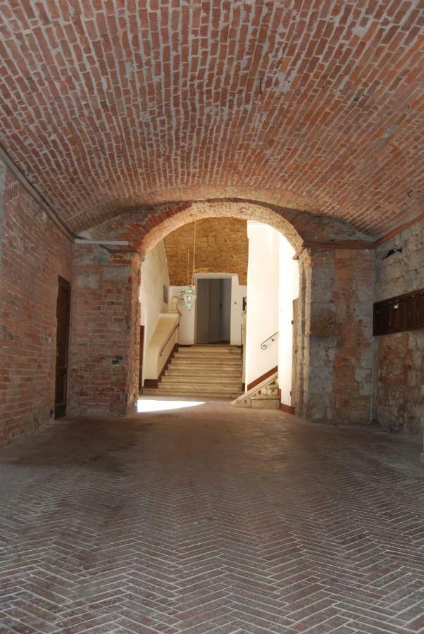 Antica Dimora Del Buongoverno Siena Bagian luar foto